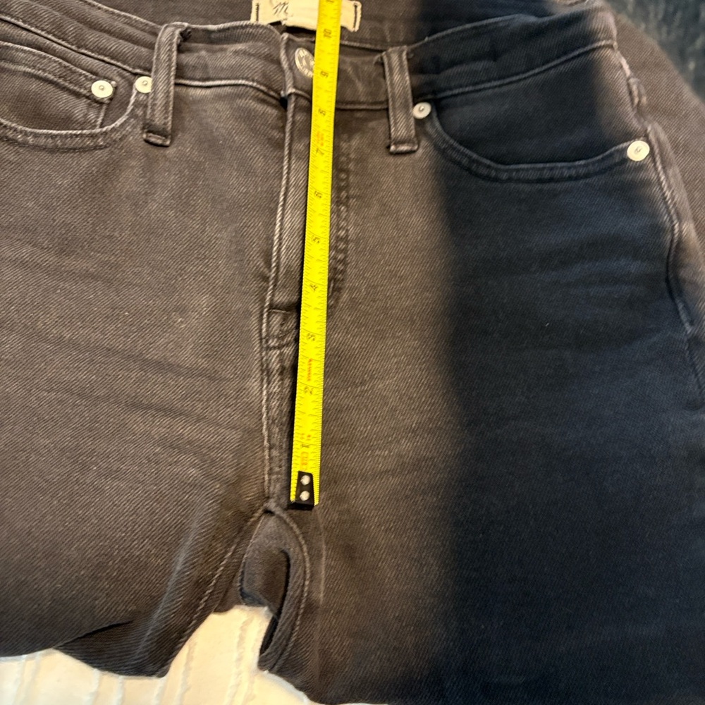 Madewell Black Mid-Rise Kick Out Crop Classic Women's Jeans - Picture 3 of 8